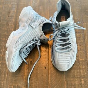 Steve Madden blue bling  Sneakers size 8.5